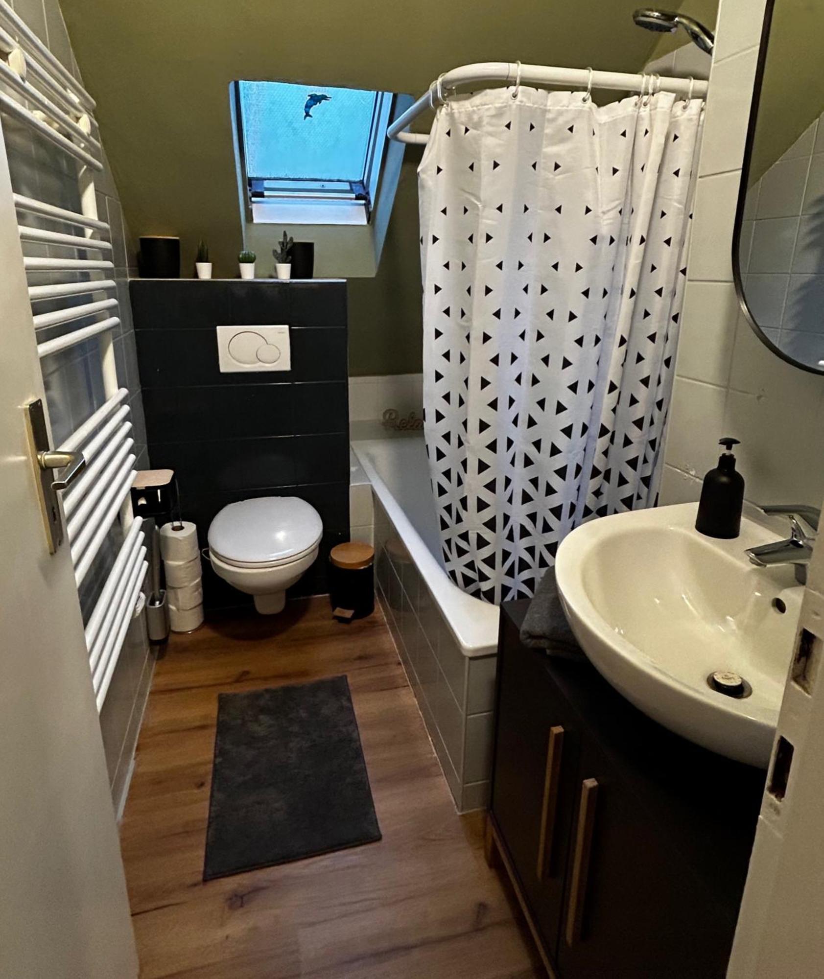 The Climb Apartment โคเบลนซ์ ภายนอก รูปภาพ
